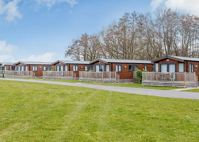 Woodland Lakes Lodges