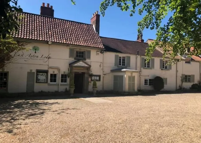East Ayton Lodge ,