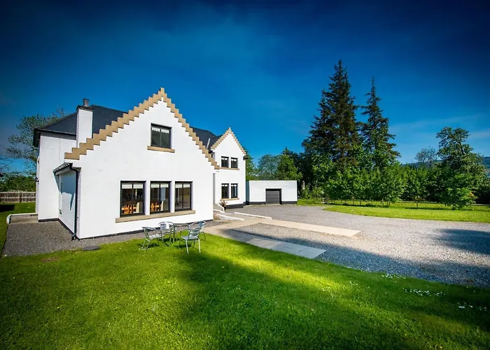 Achnagairn Estate - Self-Catering Mini Manors