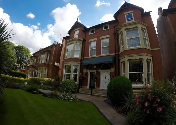 Rostrevor Hotel - Guest House
