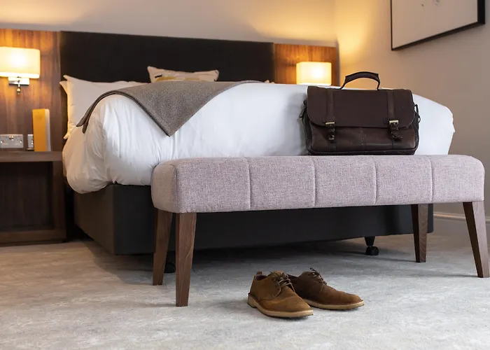 Voco Oxford Thames By Ihg Hotel Kennington , United Kingdom
