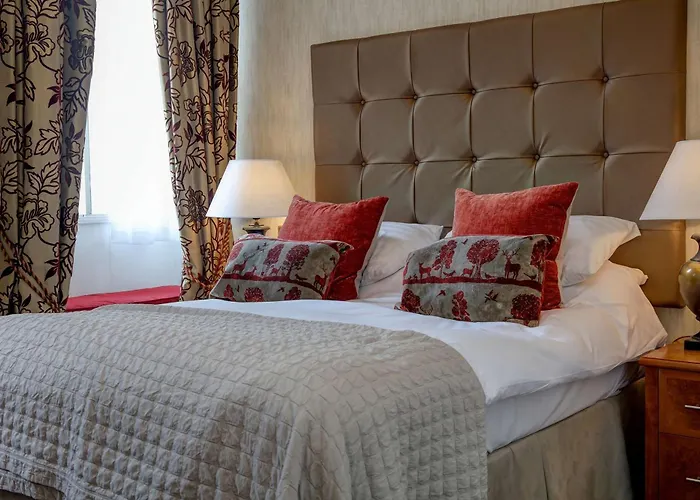 The George Hotel