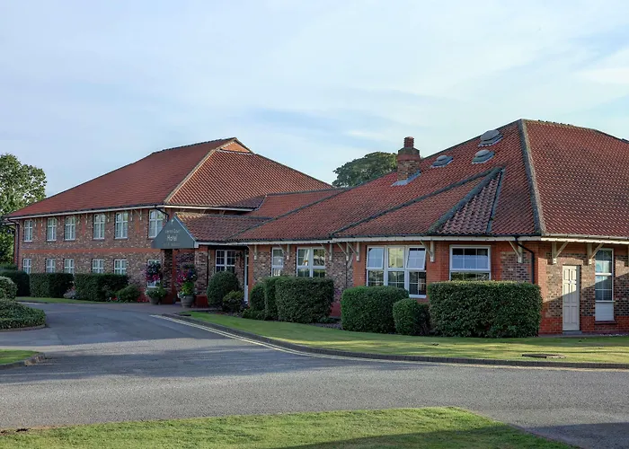 Allerton Court