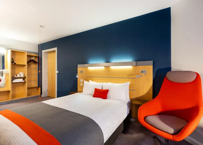Holiday Inn Express Dundee By Ihg