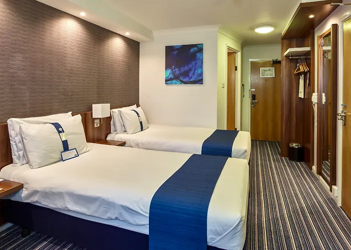 Holiday Inn Express Glenrothes By Ihg, Reino Unido