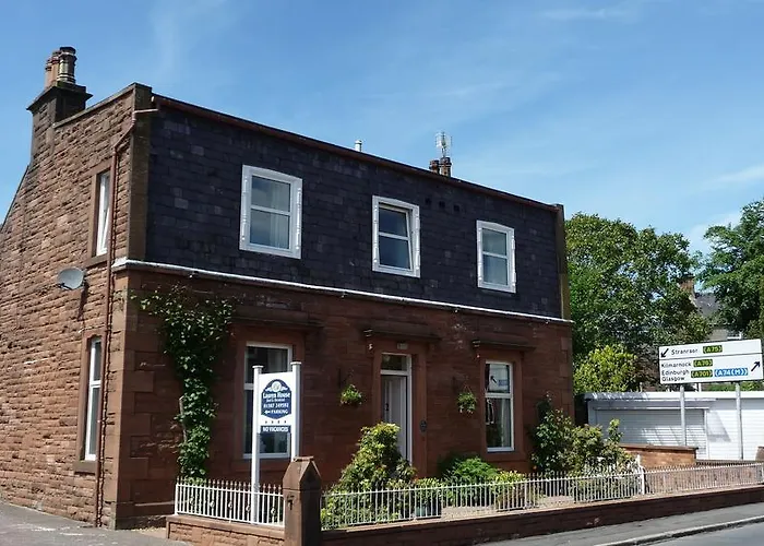 Lauren House