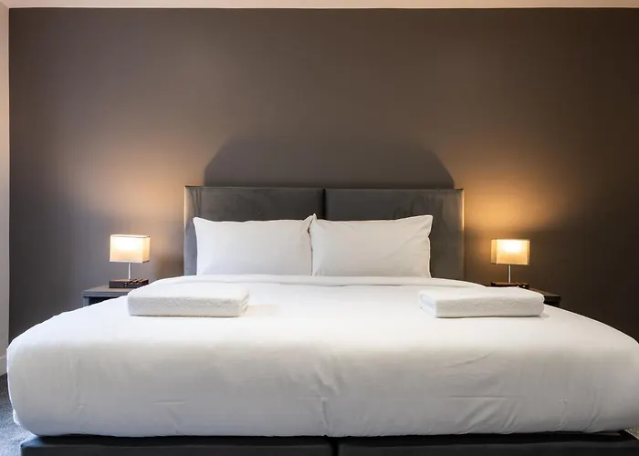 Escape Ordinary At Devenish Manor