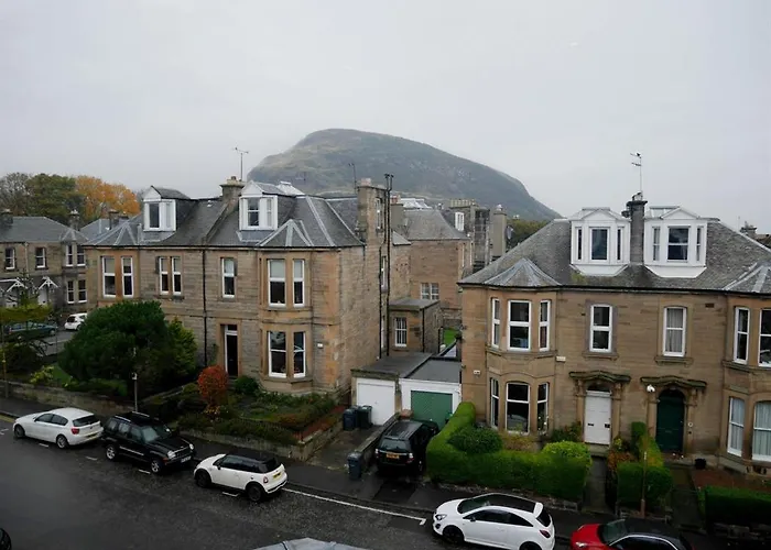 Hotel Ceilidh-Donia Edinburgh, United Kingdom