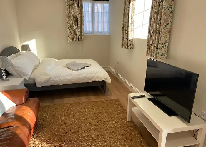 Potcote Farm Stables Accommodation Spots Stable
