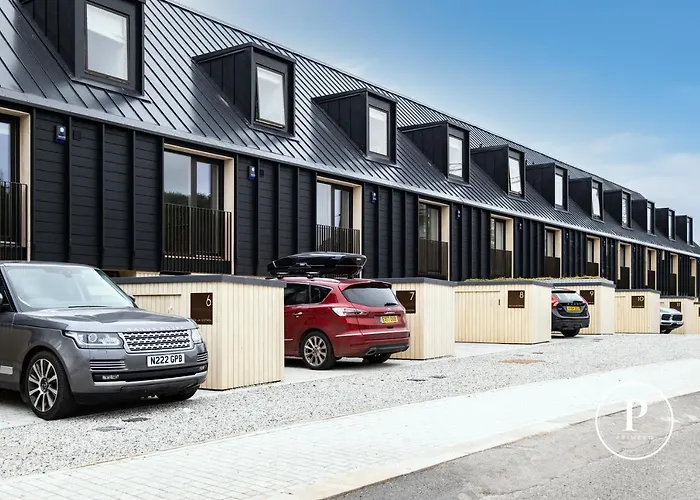 Primero Apartments - Hayle s