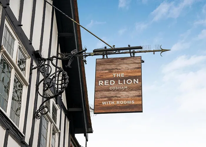 Red Lion By Innkeeper'S Collection
