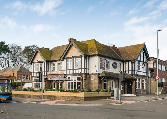 Red Lion By Innkeeper'S Collection