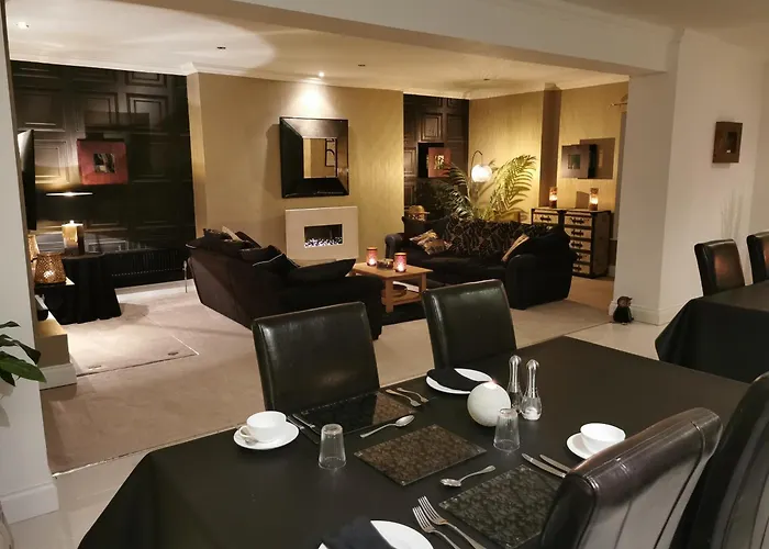 Glangwili Mansion - Luxury 5 Star