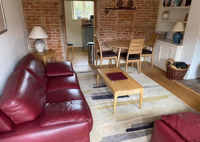 Driftwood Cottage Pets Go Free Wifi Included Hunstanton, United Kingdom