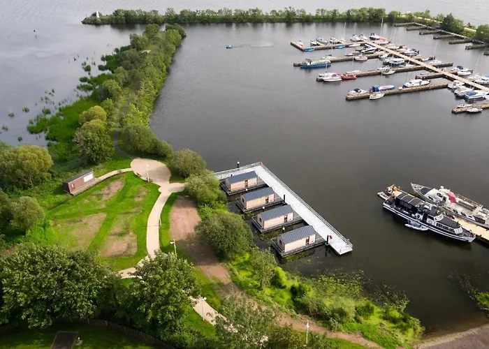 Marina On-Water Glamping Pods