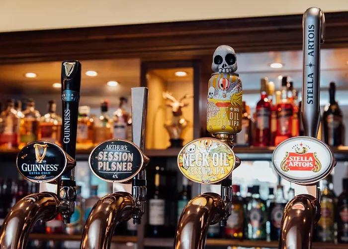 Arthur'S Bar & Accommodation Southport, United Kingdom