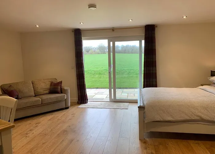 Plumptons Farm Holiday Lodges