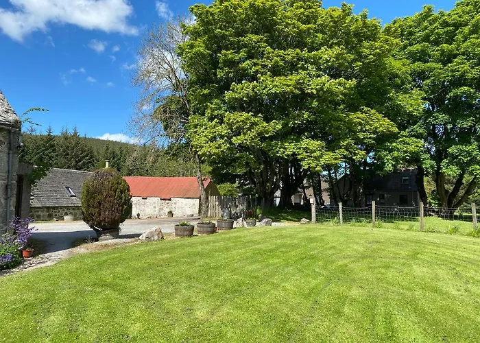 Parkmore Holiday Cottages