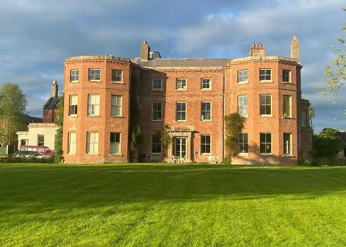 Caynham Court