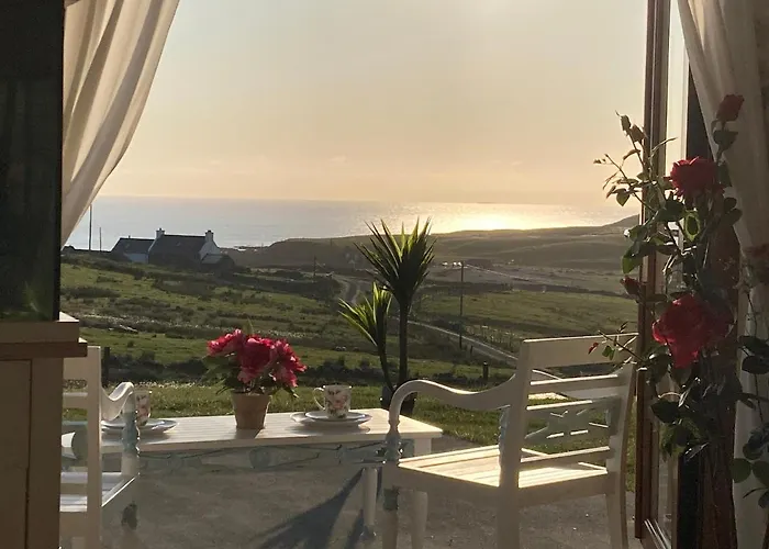 West Horizon Holiday Cottage
