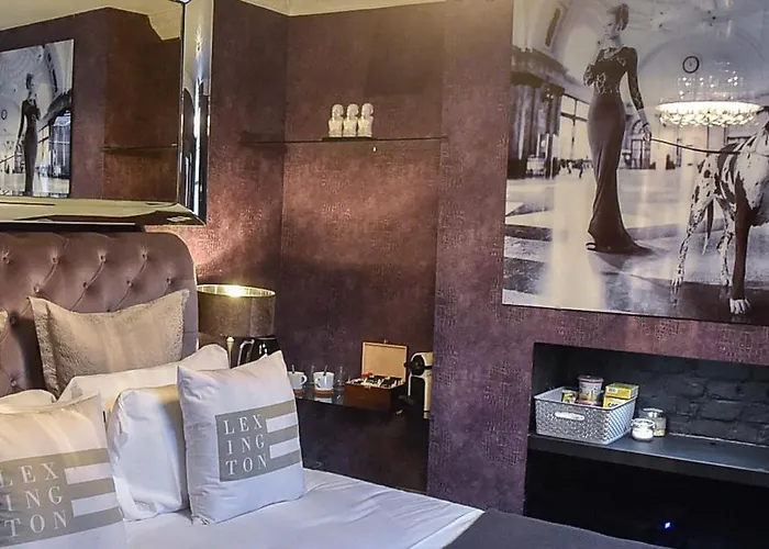 The Kingsbury 7Even / 8Ight Bed & Breakfast Marlborough, United Kingdom