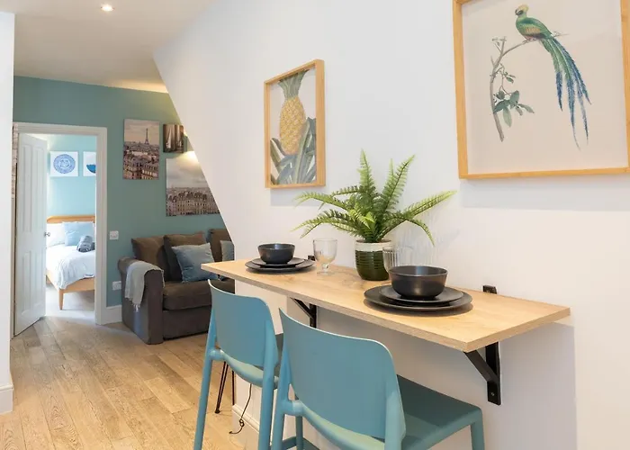 Cosy One Bedroom Apartments With Free Evening Parking Southampton, United Kingdom