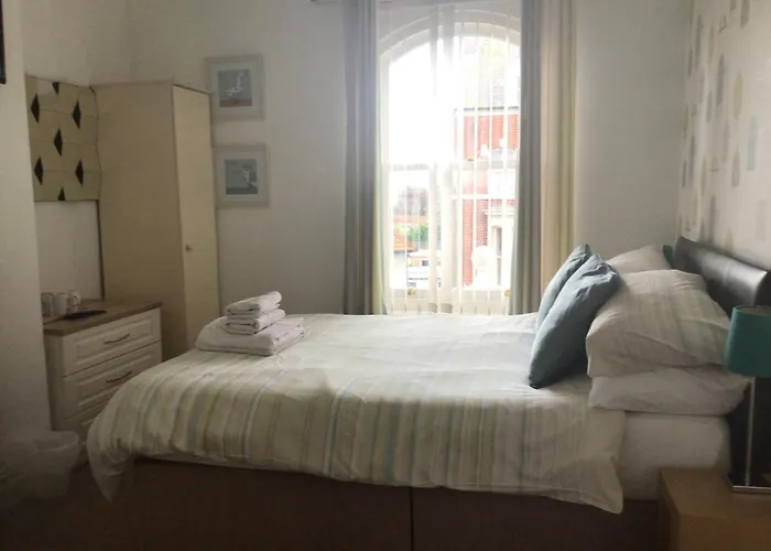 Seacrest Guest House Room Only Whitby, United Kingdom