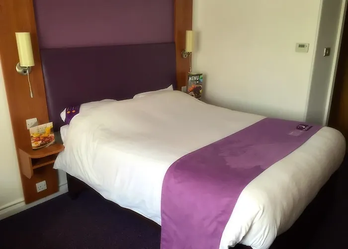 Premier Inn Bridgend Central