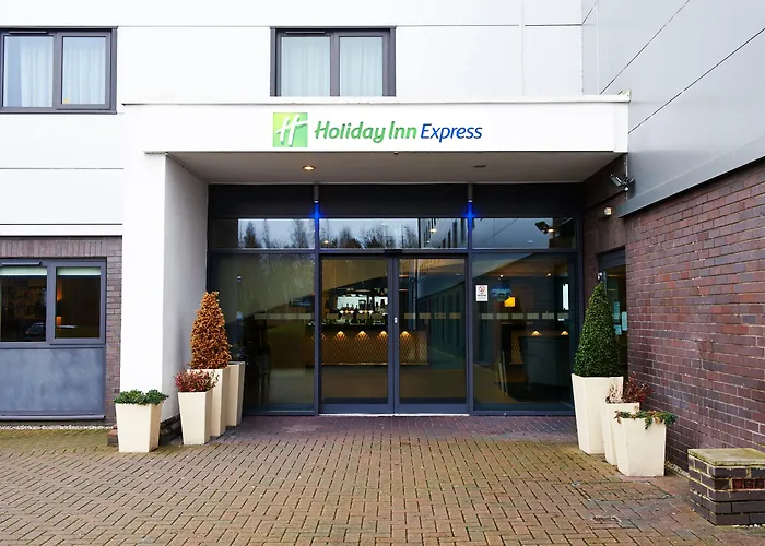 Holiday Inn Express Manchester Airport By Ihg Ringway, United Kingdom