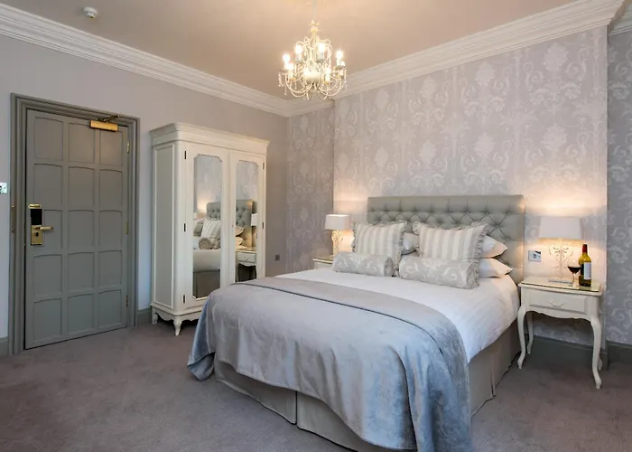 The Manor Elstree Hotel, United Kingdom