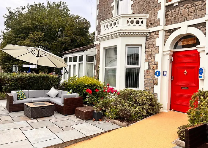 The Grove Free On Site Parking