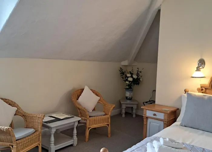 Ashwood House Guest House