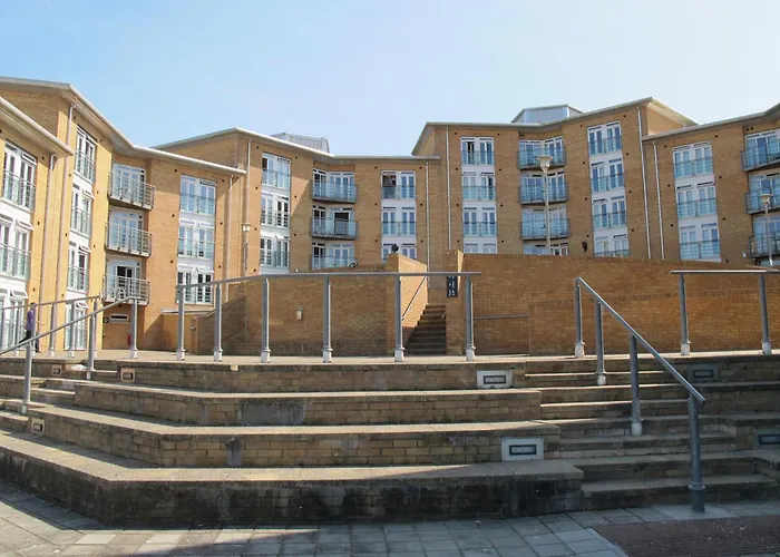 University Of Exeter - Holland Hall