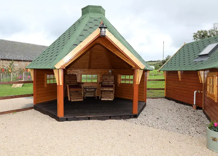 Elsay May Luxury Hot Tub Lodges Exclusively For Couples Over 25Yrs And Dog Friendly