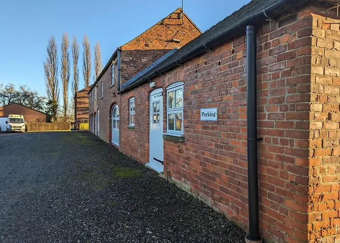 Wold Escapes, Highfield Farm