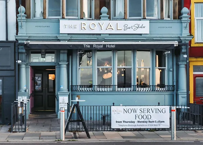 Royal Bar & Shaker
