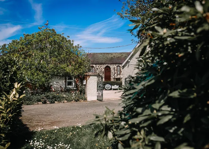 Brookhall Cottages