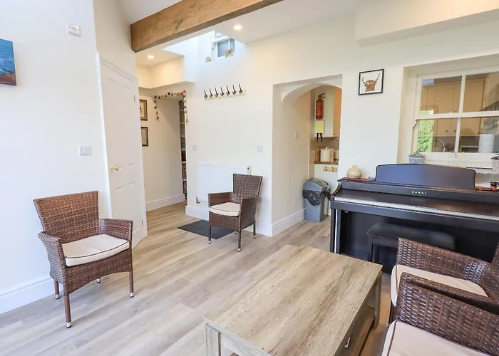 Honey Cottage