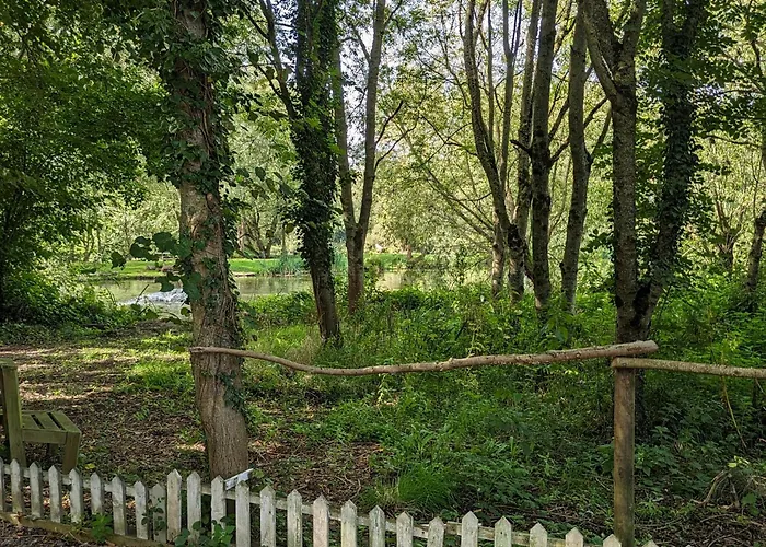 Fairwood Lakes Holiday Park