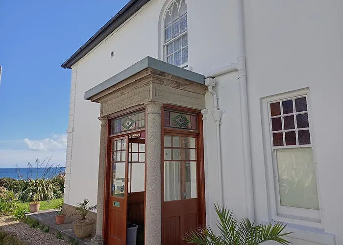 Mount Royal - Penzance Bed & Breakfast, United Kingdom