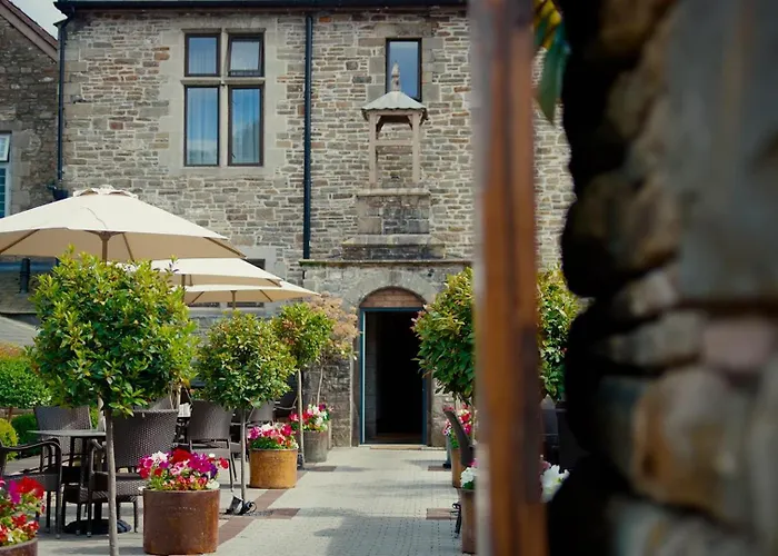 Lanelay Hall & Spa