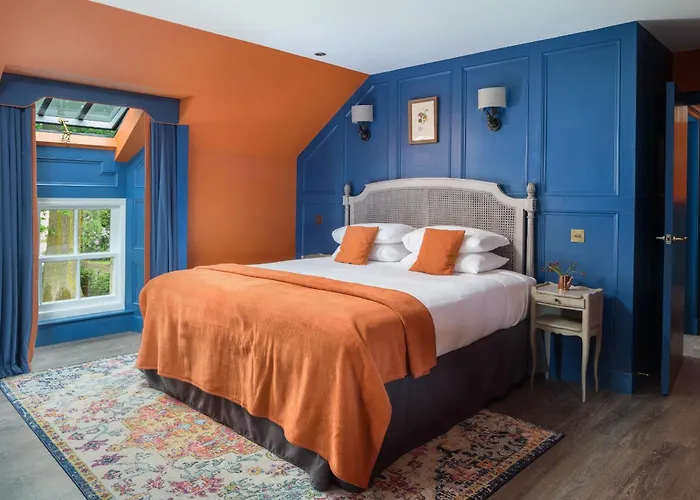 Meikleour Arms Hotel & Restaurant, United Kingdom