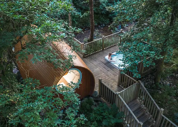 Riverbeds - Luxury Wee Lodges With Hot Tubs