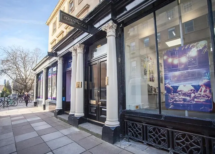 Stylish Wood Street Apartment - City Centre
