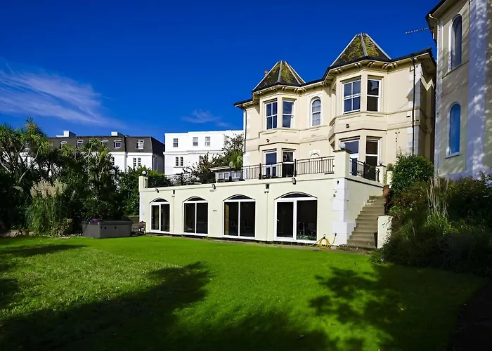 Crofton House