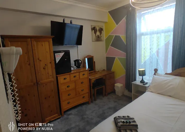 Seashells Guest House