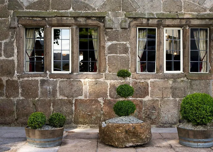 The Three Crowns