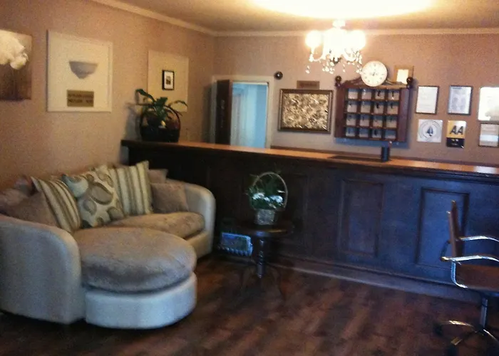 Balmoral Lodge
