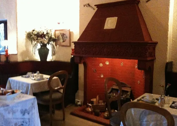 Balmoral Lodge
