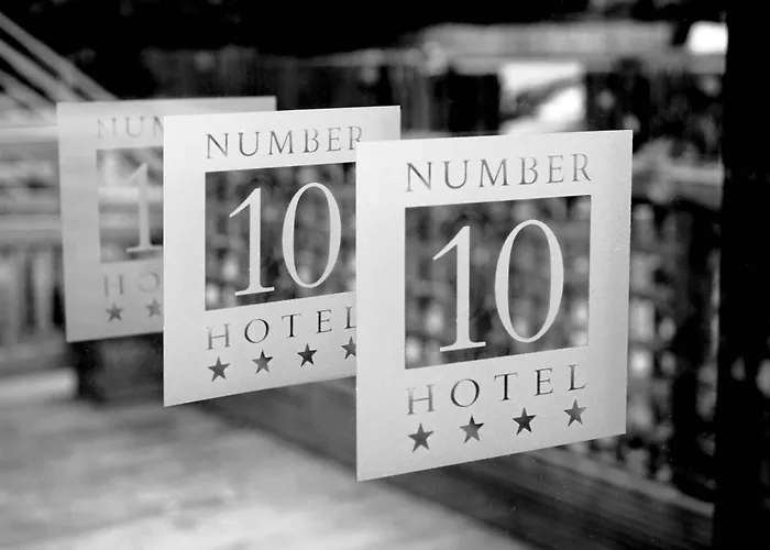 Number 10 Hotel Glasgow, United Kingdom